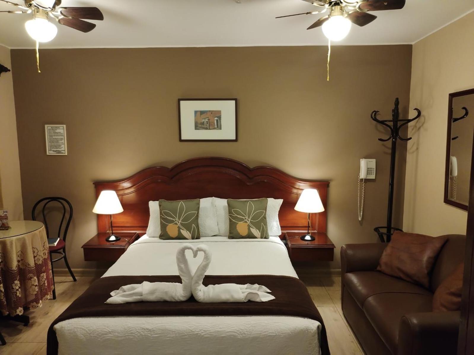 Hotel Solis Dies Lima