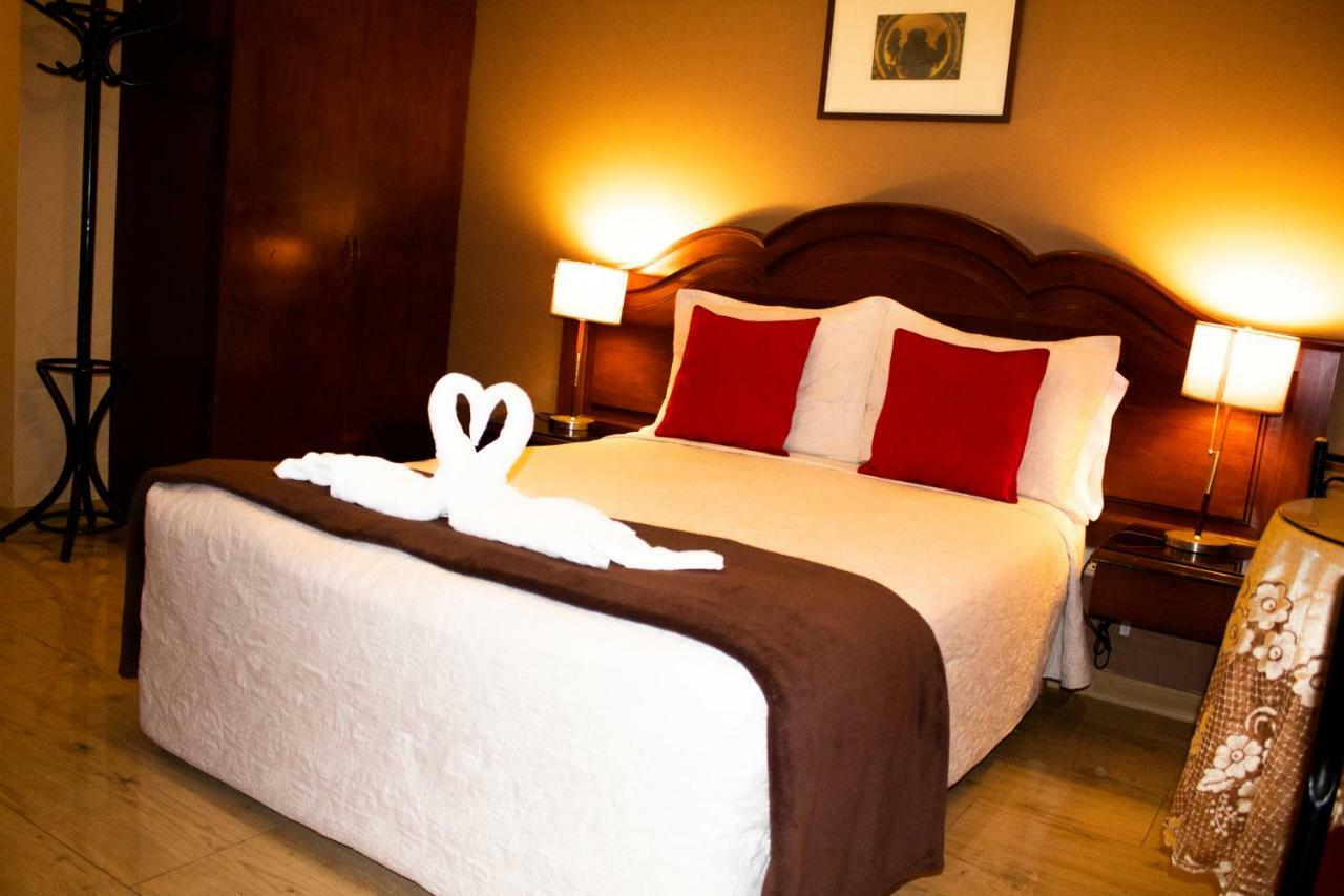 Hotel Solis Dies Lima